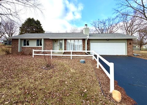 Photo of 1211 Monroe Street, Pecatonica, IL 61063 (MLS # 12544716)