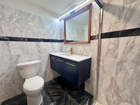 Tiny photo for 6923 N Avers Avenue, Lincolnwood, IL 60712 (MLS # 12579606)