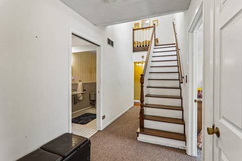 Tiny photo for 2870 Alden Lane, Des Plaines, IL 60018 (MLS # 12731489)