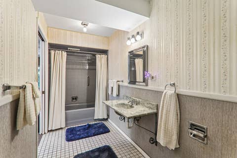Tiny photo for 2870 Alden Lane, Des Plaines, IL 60018 (MLS # 12731489)
