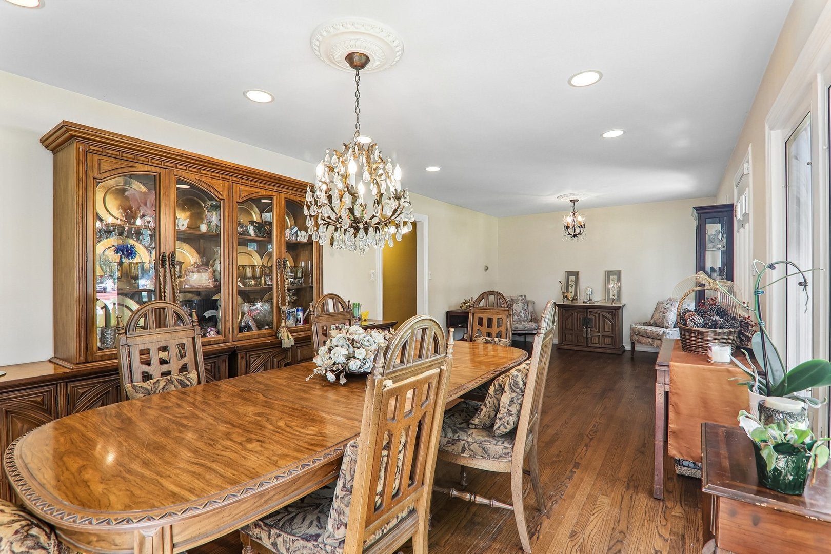 2870 Alden Lane