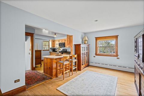 Tiny photo for 504 N SCHOENBECK Road, Prospect Heights, IL 60070 (MLS # 12573751)