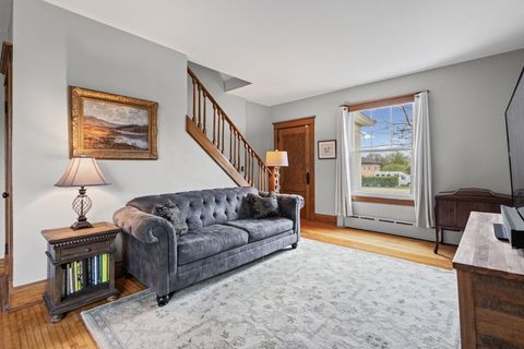 Tiny photo for 504 N SCHOENBECK Road, Prospect Heights, IL 60070 (MLS # 12573751)