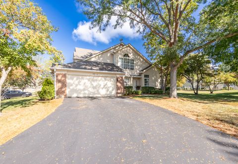 Photo of 355 Ashford Circle #4, Bartlett, IL 60103 (MLS # 12481303)
