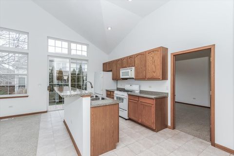 Tiny photo for 202 Braeburn Circle, Sugar Grove, IL 60554 (MLS # 12521884)