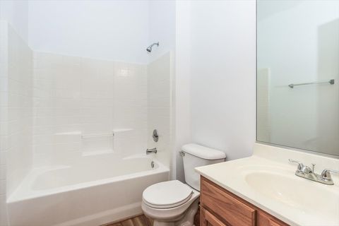 Tiny photo for 202 Braeburn Circle, Sugar Grove, IL 60554 (MLS # 12521884)