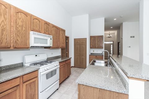 Tiny photo for 202 Braeburn Circle, Sugar Grove, IL 60554 (MLS # 12521884)