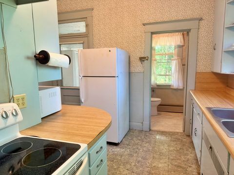 Tiny photo for 310 E 3rd Street, Metropolis, IL 62960 (MLS # 12686017)
