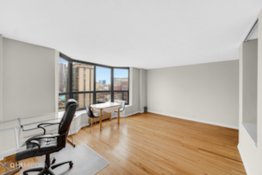 899 S Plymouth Court 1910