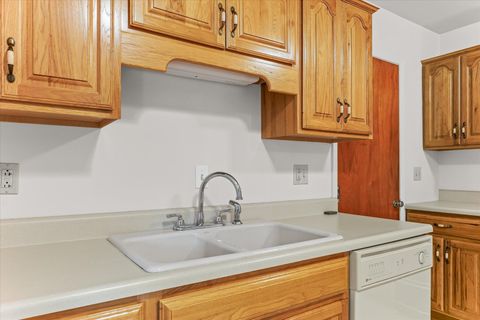 Tiny photo for 1007 Holiday Drive, Champaign, IL 61821 (MLS # 12454779)