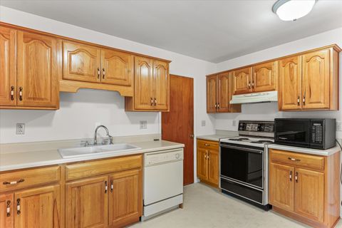 Tiny photo for 1007 Holiday Drive, Champaign, IL 61821 (MLS # 12454779)