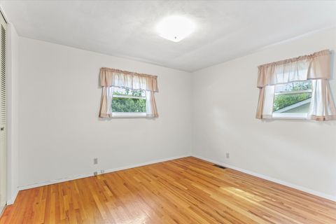 Tiny photo for 1007 Holiday Drive, Champaign, IL 61821 (MLS # 12454779)