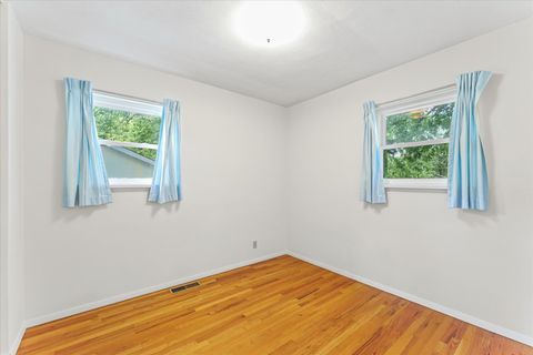 Tiny photo for 1007 Holiday Drive, Champaign, IL 61821 (MLS # 12454779)