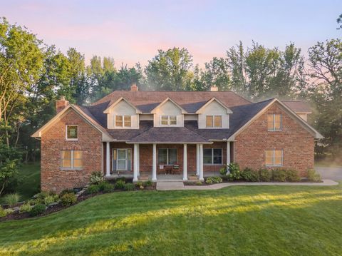 Photo of 307 Knollwood Drive, Dixon, IL 61021 (MLS # 12542007)