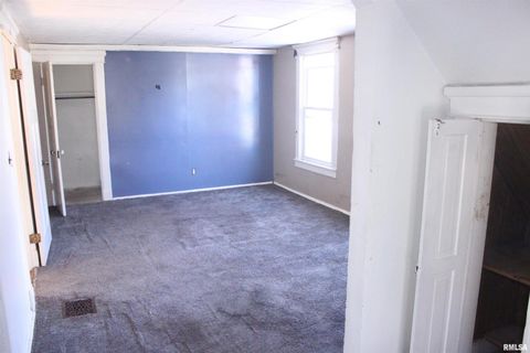 Tiny photo for 1603 ARLINGTON Avenue, Davenport, IA 52803 (MLS # QC4269826)