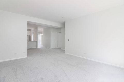 Tiny photo for 101 Enclave Circle #C, Bolingbrook, IL 60440 (MLS # 12447443)