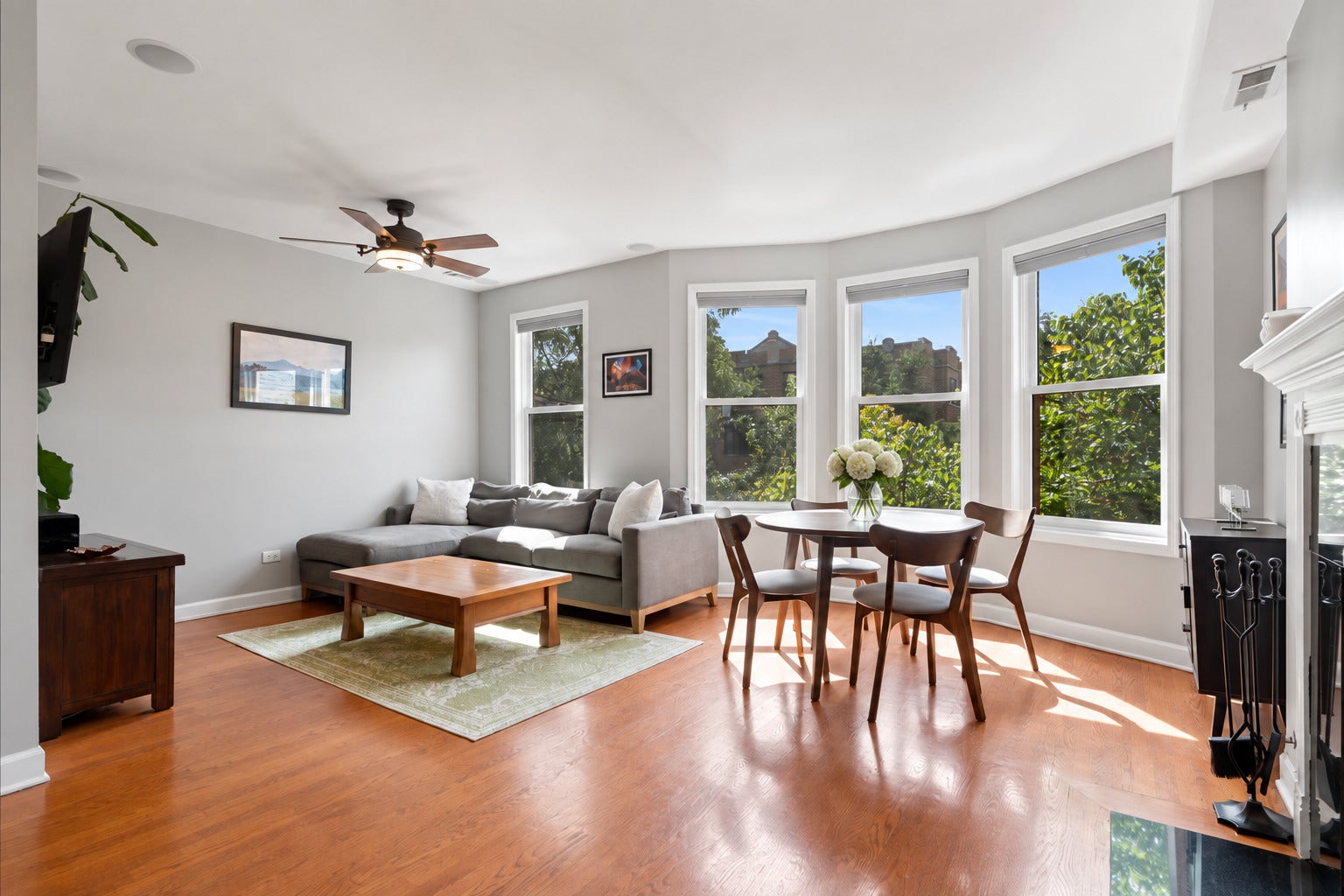 1338 W Addison Street 2