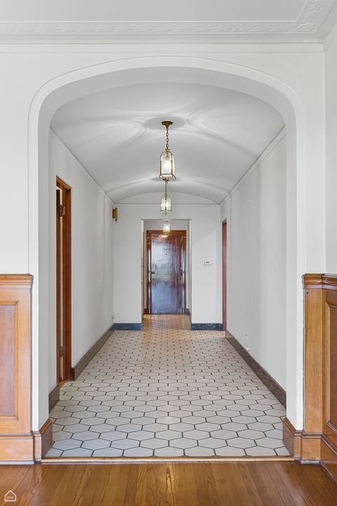 Tiny photo for 5830 S Stony Island Avenue #9A, Chicago, IL 60637 (MLS # 12465610)