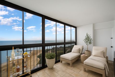 Tiny photo for 5733 N Sheridan Road #28B, Chicago, IL 60660 (MLS # 12515883)