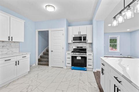 Tiny photo for 1722 Charles Street, Rockford, IL 61104 (MLS # 12519012)