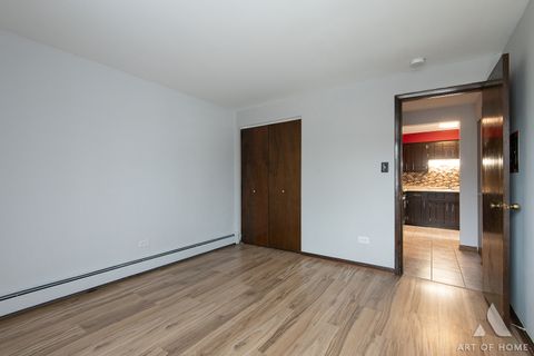 Tiny photo for 10323 Mayfield Avenue #2D, Oak Lawn, IL 60453 (MLS # 12621820)