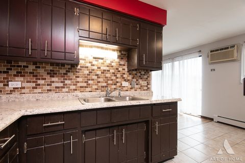 Tiny photo for 10323 Mayfield Avenue #2D, Oak Lawn, IL 60453 (MLS # 12621820)