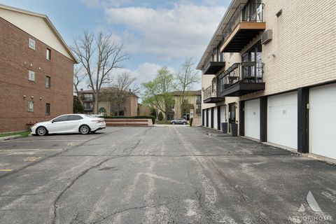 Tiny photo for 10323 Mayfield Avenue #2D, Oak Lawn, IL 60453 (MLS # 12621820)