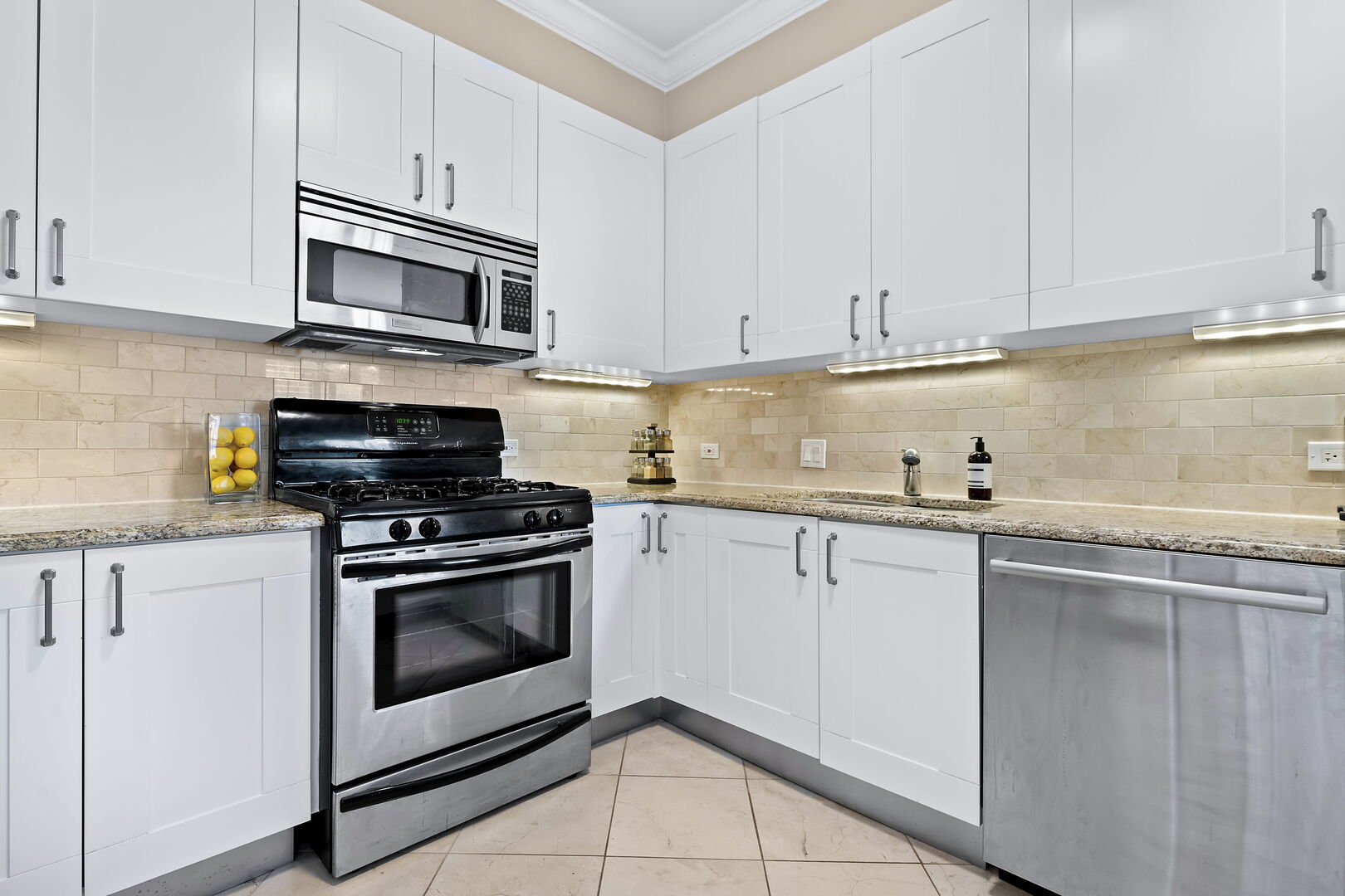 744 N Clark Street 501