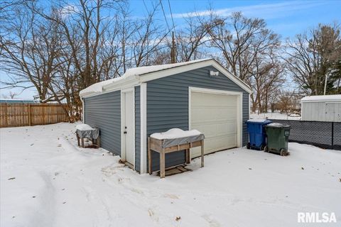 Tiny photo for 3210 W 70TH Street, Davenport, IA 52806 (MLS # QC4269971)