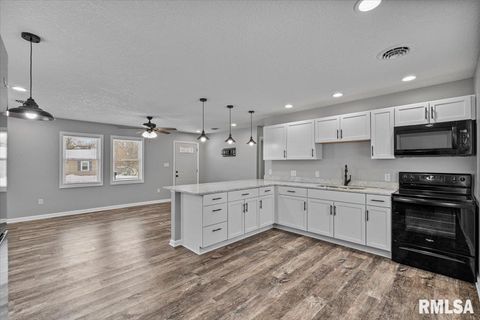 Tiny photo for 3210 W 70TH Street, Davenport, IA 52806 (MLS # QC4269971)