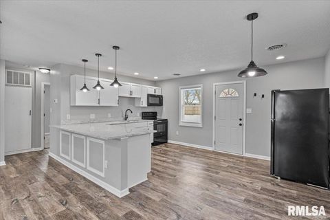 Tiny photo for 3210 W 70TH Street, Davenport, IA 52806 (MLS # QC4269971)