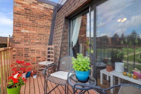 Tiny photo for 635 Limerick Lane #2B, Schaumburg, IL 60193 (MLS # 12580811)