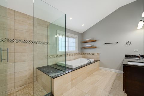 Tiny photo for 2852 W Fletcher Street, Chicago, IL 60618 (MLS # 12580952)