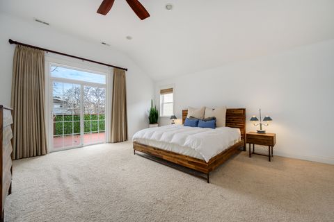 Tiny photo for 2852 W Fletcher Street, Chicago, IL 60618 (MLS # 12580952)