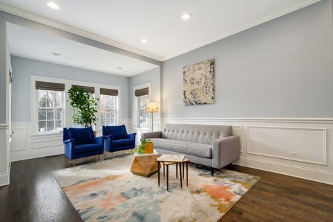 Tiny photo for 2852 W Fletcher Street, Chicago, IL 60618 (MLS # 12580952)