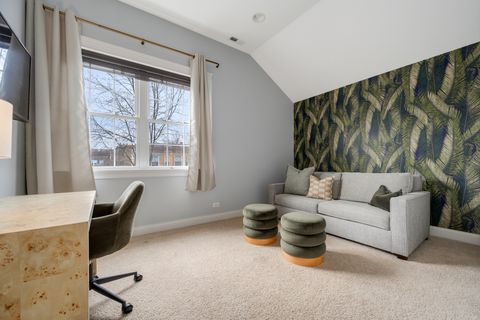 Tiny photo for 2852 W Fletcher Street, Chicago, IL 60618 (MLS # 12580952)