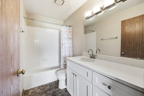 Tiny photo for 36 Gant Circle #H, Streamwood, IL 60107 (MLS # 12608625)