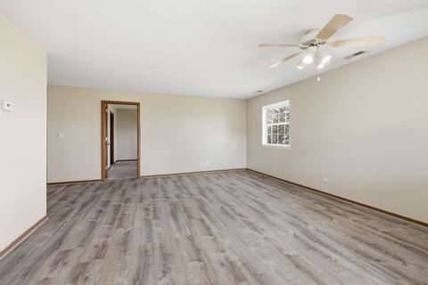 Tiny photo for 36 Gant Circle #H, Streamwood, IL 60107 (MLS # 12608625)