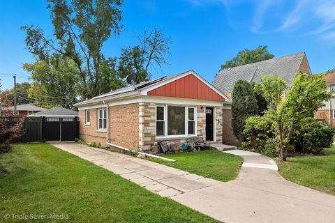 Photo of 314 E 31st Street, La Grange Park, IL 60526 (MLS # 12477946)