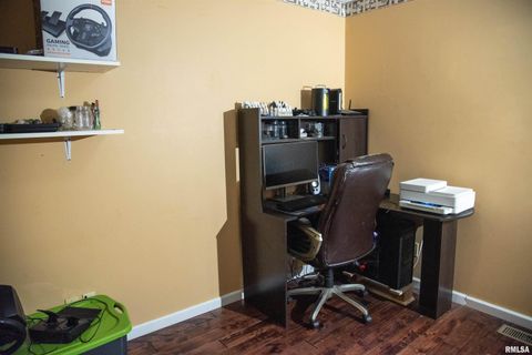 Tiny photo for 1602 Carmie Lane, Marion, IL 62959 (MLS # EB459155)