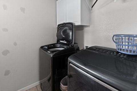 Tiny photo for 4401 Woodglen Lane, Mt Vernon, IL 62864 (MLS # 12626958)