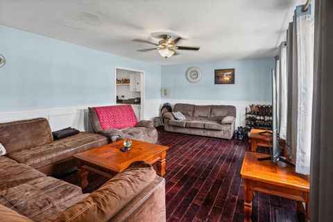 Tiny photo for 4401 Woodglen Lane, Mt Vernon, IL 62864 (MLS # 12626958)