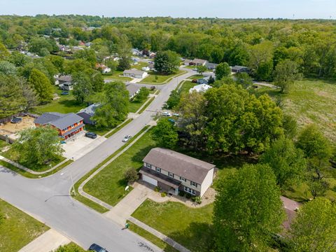 Tiny photo for 4401 Woodglen Lane, Mt Vernon, IL 62864 (MLS # 12626958)