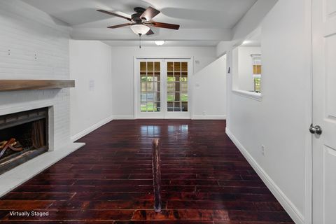 Tiny photo for 4401 Woodglen Lane, Mt Vernon, IL 62864 (MLS # 12626958)