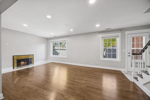 Tiny photo for 5731 Sutton Place, Hinsdale, IL 60521 (MLS # 12508677)