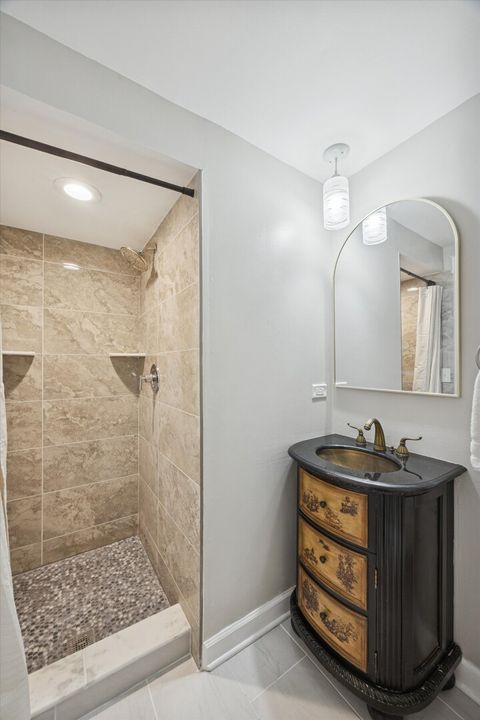 Tiny photo for 5731 Sutton Place, Hinsdale, IL 60521 (MLS # 12508677)