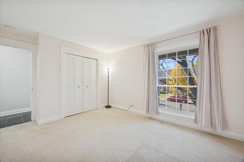 Tiny photo for 5731 Sutton Place, Hinsdale, IL 60521 (MLS # 12508677)