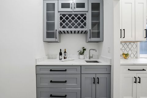 Tiny photo for 1443 N Cleaver Street, Chicago, IL 60642 (MLS # 12622999)