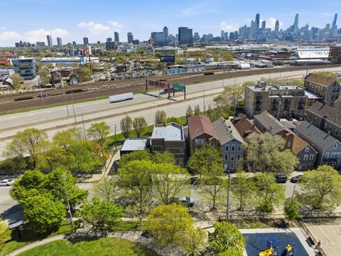 Tiny photo for 1443 N Cleaver Street, Chicago, IL 60642 (MLS # 12622999)