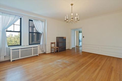 Tiny photo for 7321 S South Shore Drive #5A, Chicago, IL 60649 (MLS # 12455335)